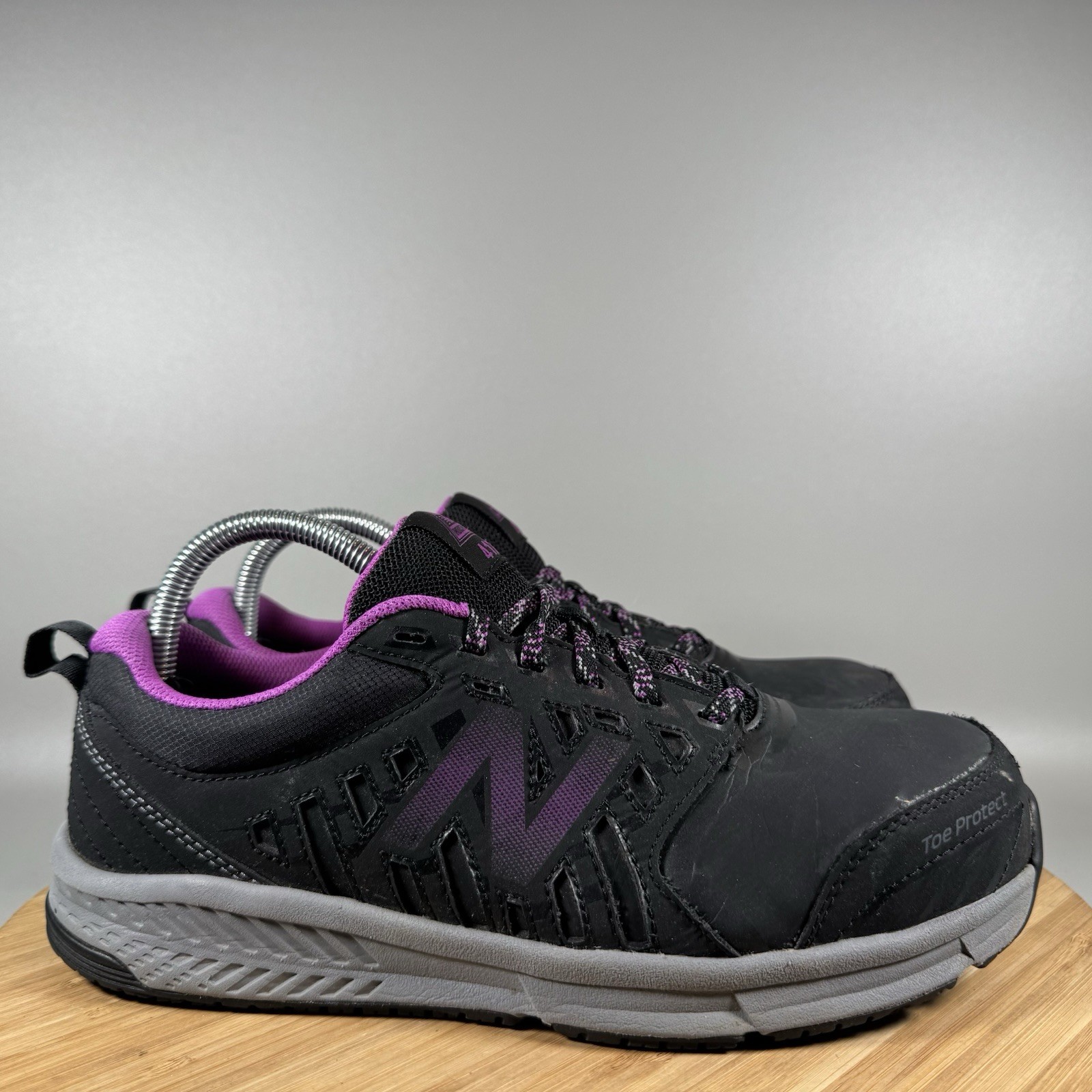 New Balance 412v1 WID412P1 Black Purple Alloy Toe Work Shoes Women's Size 8.5 B