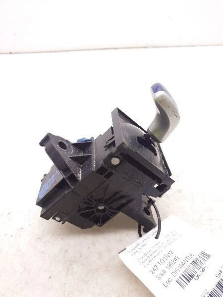 Toyota Prius III 2012 tracción delantera con palanca de cambios automática Foto 2 de 4