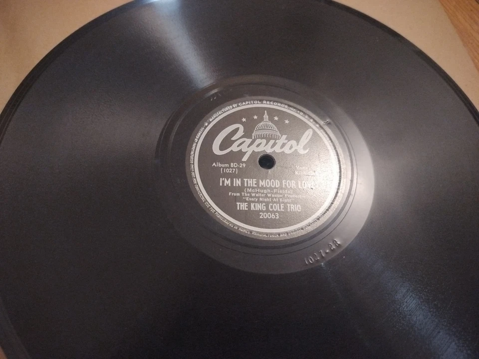 King Cole Trio Volume 2 Box Set Of Four Shellac Capitol Records 78RPM 1946 VG Foto 4 de 4