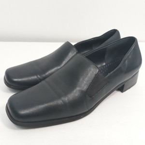 womens black loafers size 10