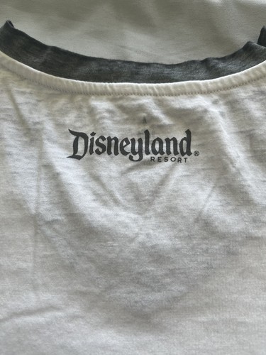 Disneyland “TO ALL WHO COME TO THIS HAPPY PLACE”Mickey & Walt Disney T Shirt M - Picture 5 of 6