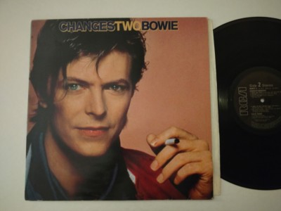 DAVID BOWIE LP CHANGES TWO 1981 RCA BOW LP3 / PL 14202 1ST PRESS UK