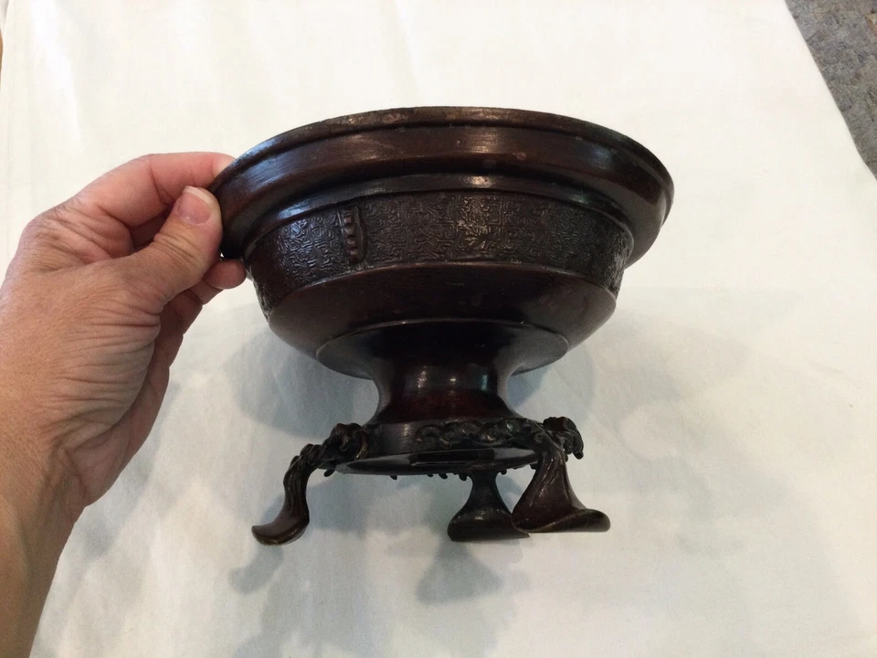 Bronze Censer Lotus Feet - Imagem 4 de 4