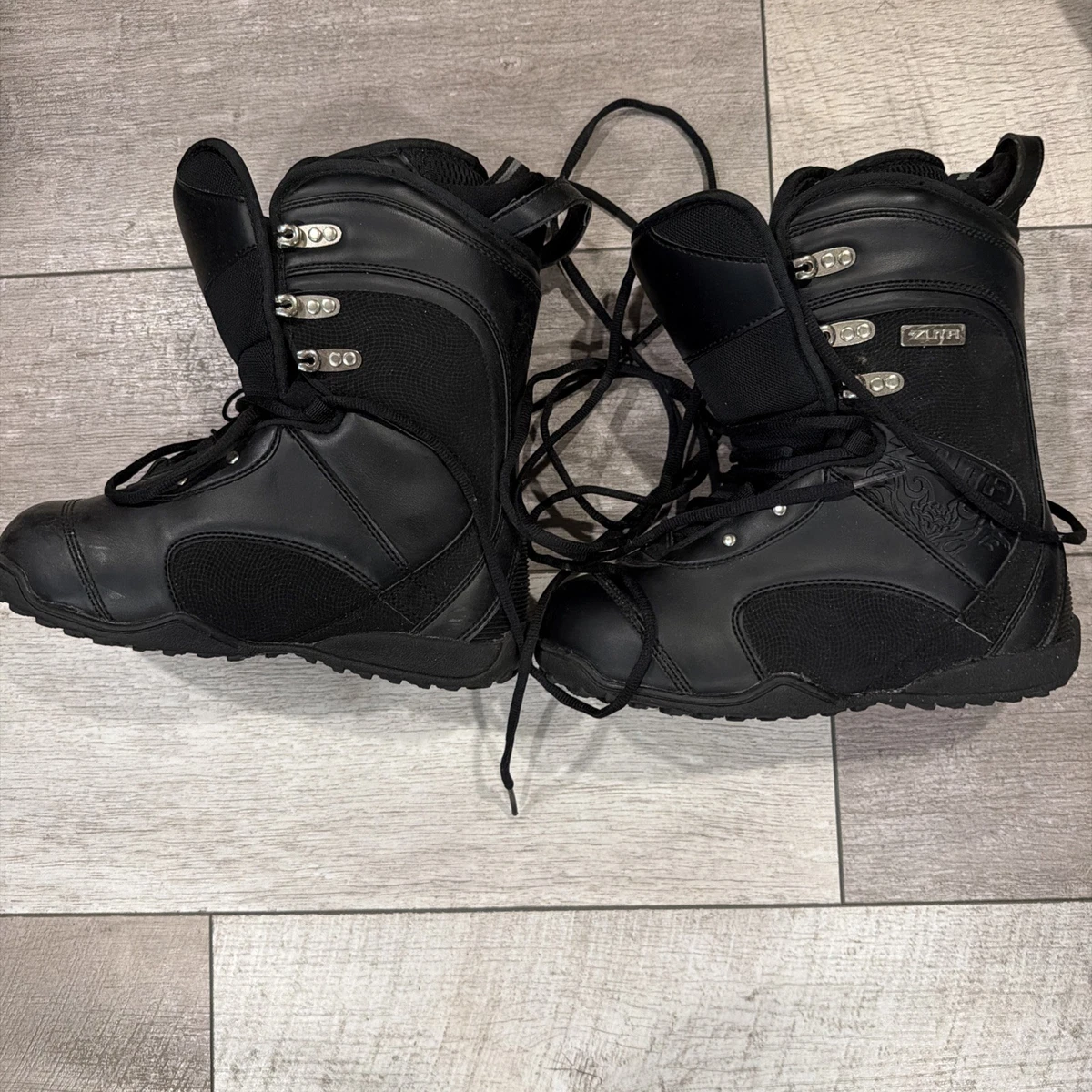 SnowJam Zuma SD Snowboard Boot Sze 9 Men\'s Black Soft Flex Traditional Lace Mens snowboard boots - 5th Element ST-2 ATOP - Black – 5th  main image 3