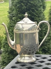 William Rogers Teapot ~ Coffee Server ~ Hinged Lid~ Silver On Copper