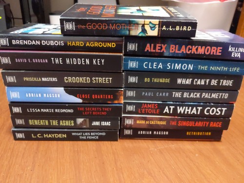 LOT OF 15 WORLDWIDE MYSTERY PAPERBACK BOOKS MYSTERY CRIME GREAT CONDITION - Picture 8 of 8