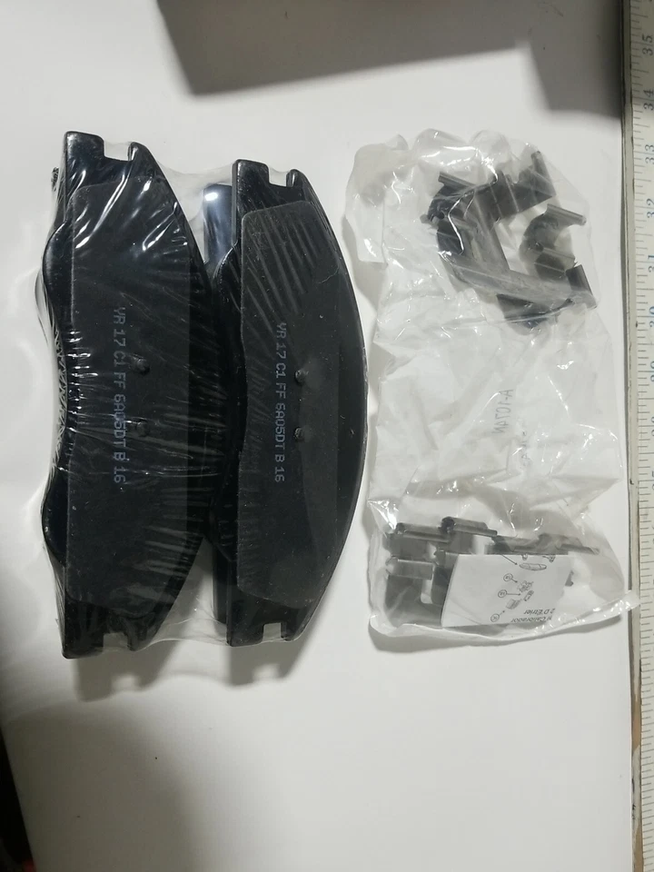 Juego de pastillas de freno delanteras cerámicas SS-7979-X para Kia Spectra Spectra5 D1074   Foto 4 de 4