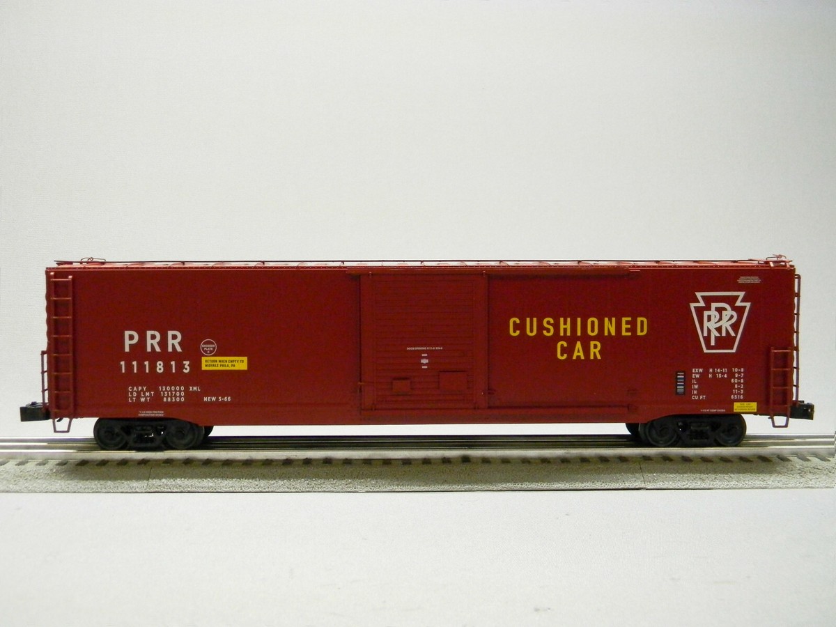 LIONEL PENNSYLVANIA RAILROAD 60' SINGLE DOOR BOXCAR #111813 O