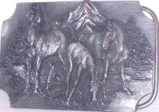 Vintage Siskiyou 1989 Western Belt Buckle Q-85 / S 3 Dimensional Horses USA Made