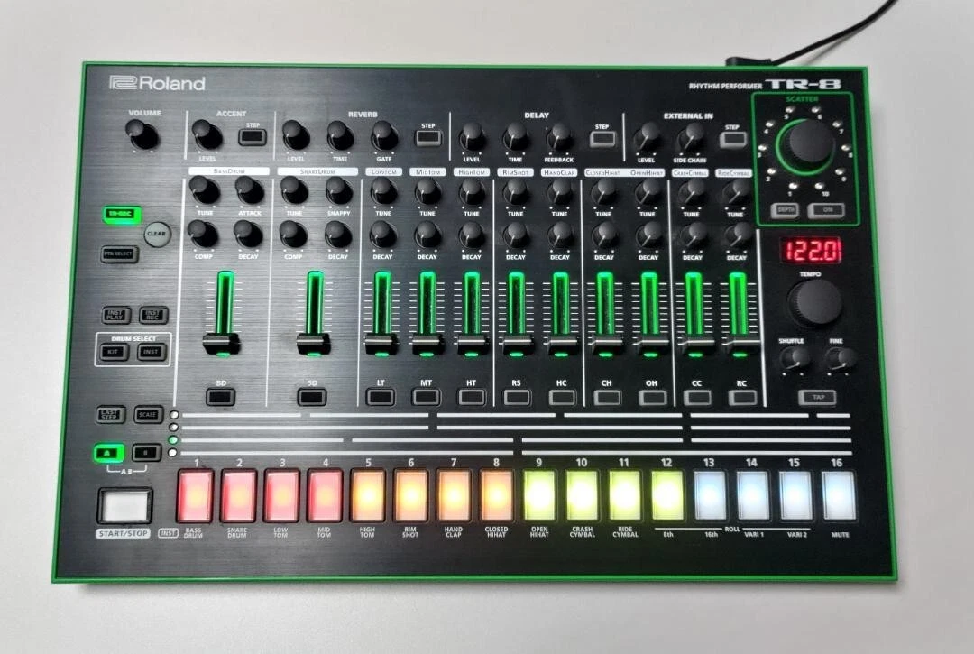 Roland Aira TR-8 Rhythm Performer Drum Machine Sound Module Box Work Tested Box