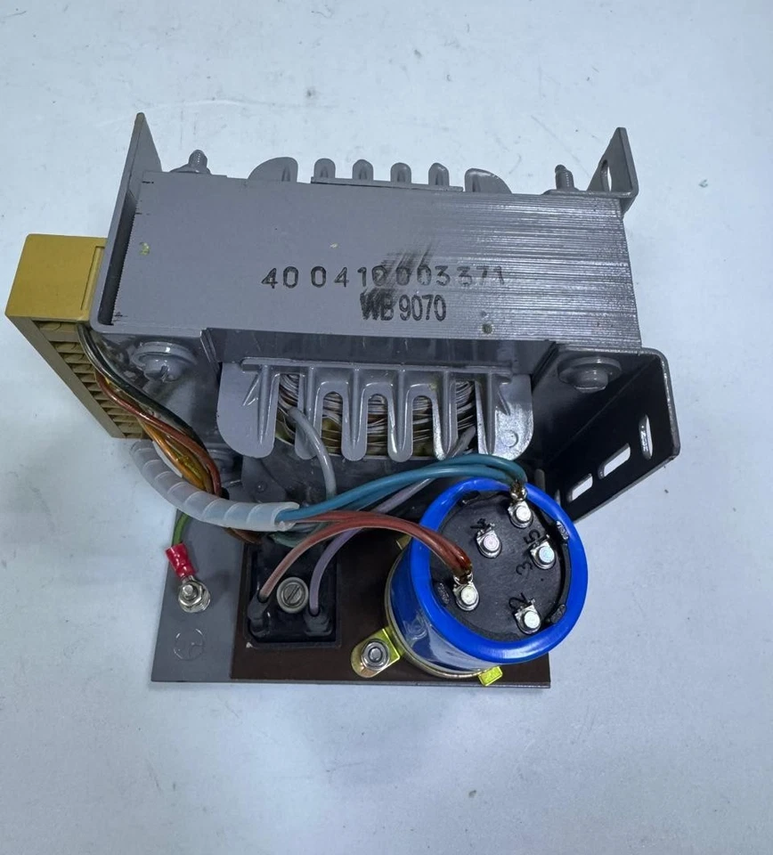 Transformador electrónico Philips PE 1830/01 | entrada 110-240 VCA, salida 24 VDC | Bélgica Foto 4 de 4