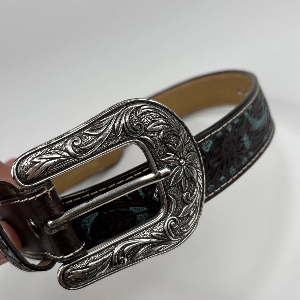 Cinto feminino Ariat Western couro cowgirl tooled floral conchos 1302402 tamanho 30 - Imagem 3 de 4