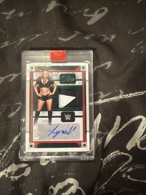 2024 Panini Lyra Valkyria Three Count WWE Memorabilia Patch Auto /5