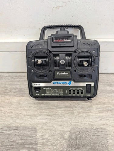 Futaba Skysport 4 Controller Untested No Battery Cover Or Aerial - Picture 12 of 12