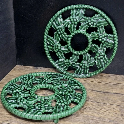 France Cast Iron Enamel Coated Trivets Footed Set Of 2 Green Holly Christmas  - product listing photo