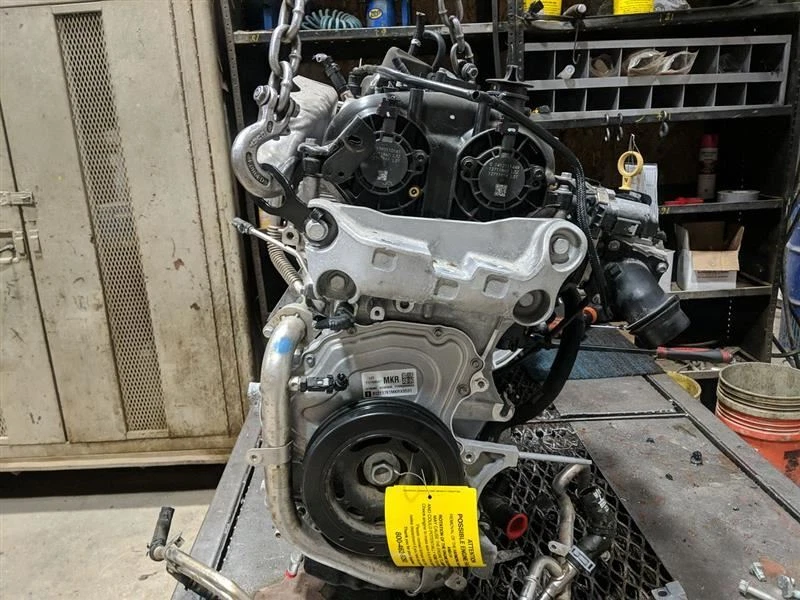 Motor 1,3 L 3 cilindros L3T Turbo EcoTec para 20-23 Buick Encore GX Vin L 2742323 Foto 2 de 4