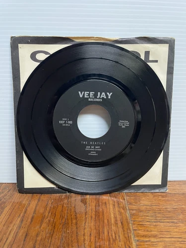 THE BEATLES SOUVENIR OF THEIR VISIT TO AMERICA 7" EP Vee Jay VJEP 1-903 1964