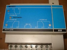 Schupa Schaltaktor 3-fach EiB 230V 10A Normal Operation NBA-S 003.10 geb.