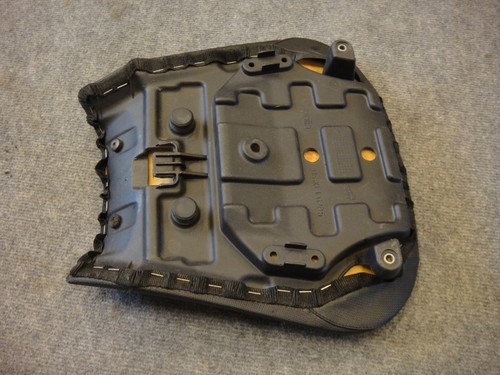Aprilia RSV Mille & TUONO 1000 R & RR Seat Cushion / Driver Seat 04 - 07 - Picture 7 of 11