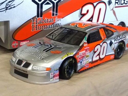 Rare Viintage NASCAR Tony Stewart #20 Car GMC Dually and Show Trailer - Picture 2 of 12