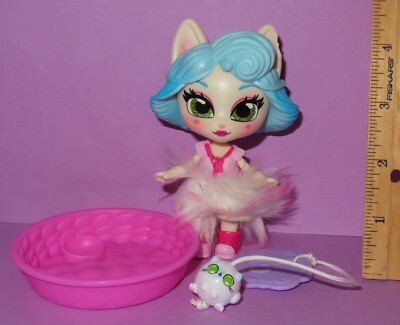 Kitten Catfe Cafe Doll Series 2 Cece Mew Jakks Pacific Meowble Girl Cat Toy