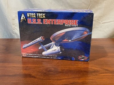 Polar Lights Star Trek MODEL U.S.S. Enterprise NCC-1701 3 In 1 Kit New Sealed