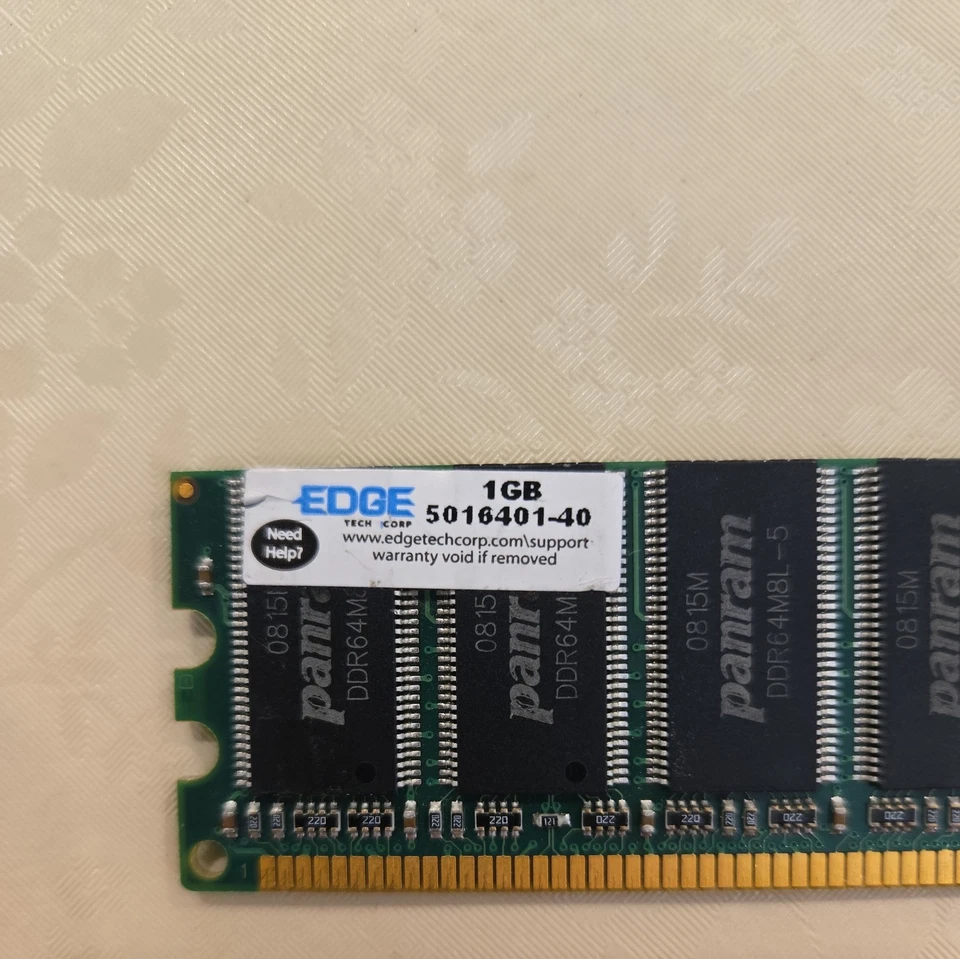 2GB (2 x 1GB) Edge DIMM 240-pin DDR2-667Mhz Non-ECC unbuffered RAM 5016401-40 Foto 2 de 2