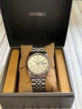 MINT Seiko 5 SNXJ89 Automatic Silver Dial Fluted Bezel Jubilee 7S26 Watch