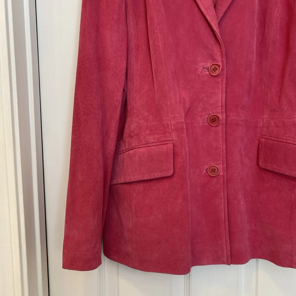 TERRY LEWIS FUSCHIA GENUINE LEATHER SUEDE WOMAN'S BLAZER, SZ. LARGE - Image 4 of 4