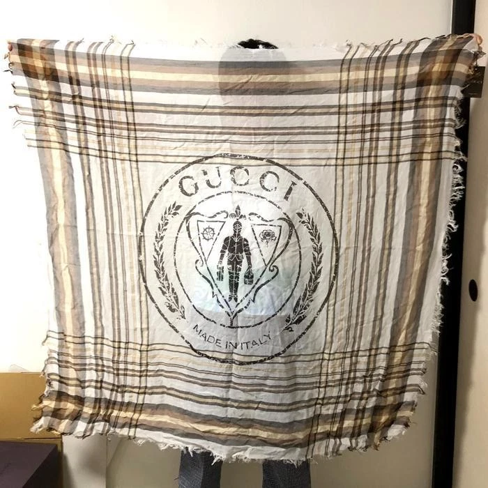 Gucci 100 coton doux grande étole écusson motif du Japon