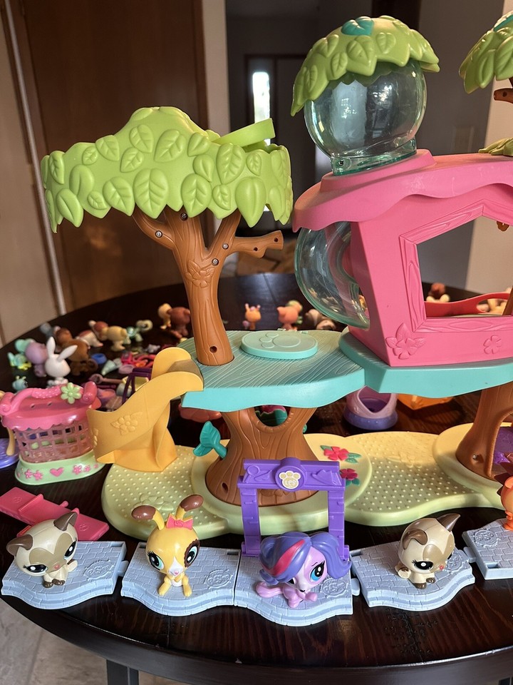 LPS My Little Pet Shop Figures And Accessories. More Than 120 Pieces
