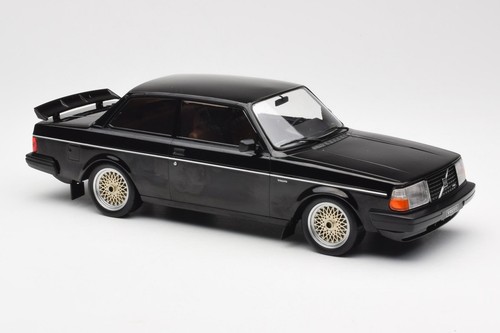 18CMC178 Volvo 240 Turbo Black Custom IXO 1/18 - Picture 4 of 6