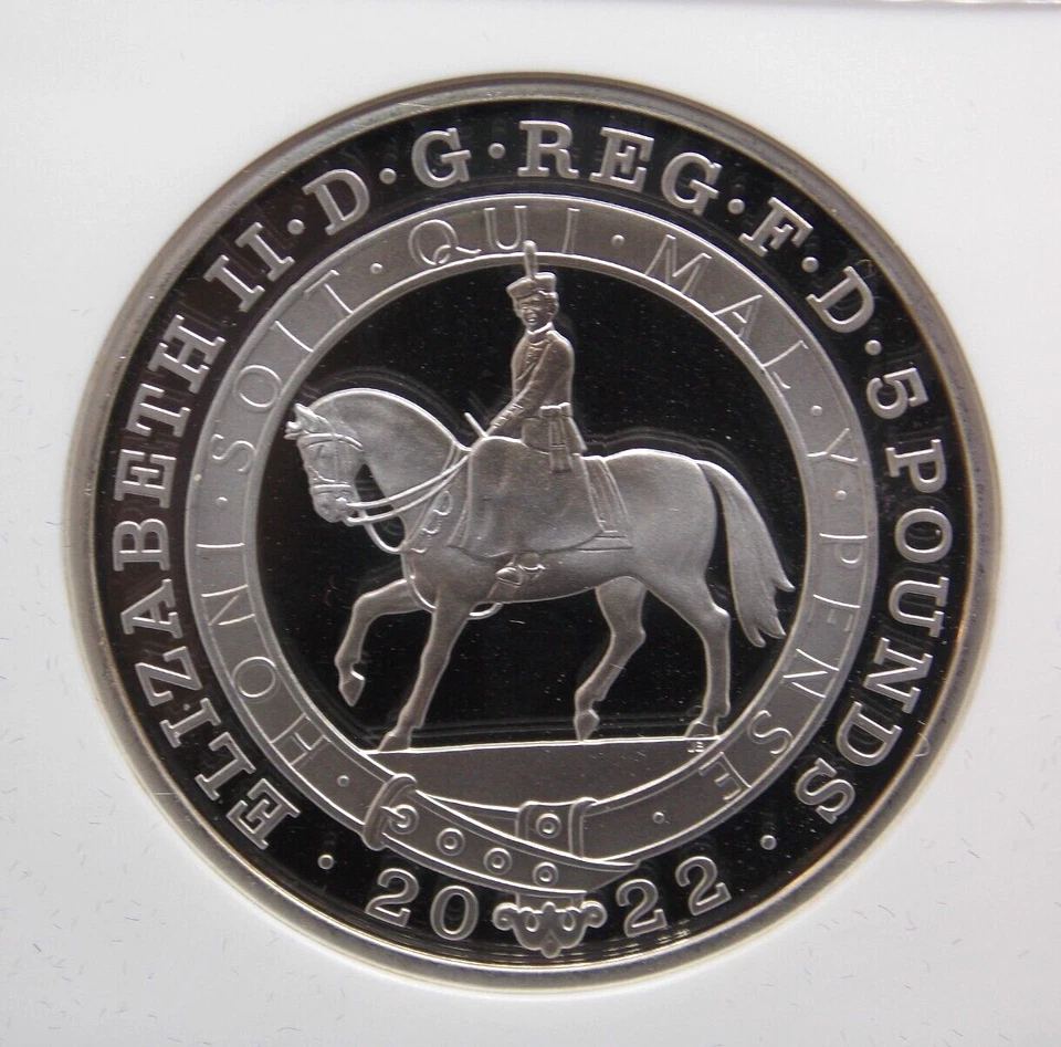 Piedfort Britain 2022 Reino Unido QE II *JUBILEO DE PLATINO* plata 56,56 g NGC PF69 UC #008 Foto 3 de 4