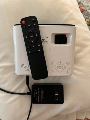 Elephas BL128 Mini Projector USB Phone IPhone Portable 1080p 