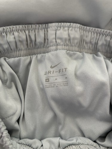 Nike Dri Fit Laufshorts - Medium - Bild 4 von 5