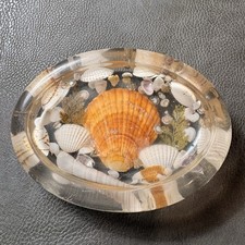 Vintage Lucite Acrylic Seashell Clear Oval Soap Holder Trinket Dish. Glows 