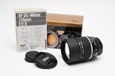 Nikon AF Nikkor 135mm F2 D DC (Defocus Image Control) Lens, Caps, Box, Sharp!
