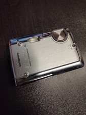 Olympus Stylus 720SW 7.1 MP Digital Camera Shock Waterproof Tested Works