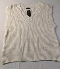 white ribbed knit sweater vest,