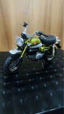 Built & Painted 1/12 Tamiya Honda Monkey 125