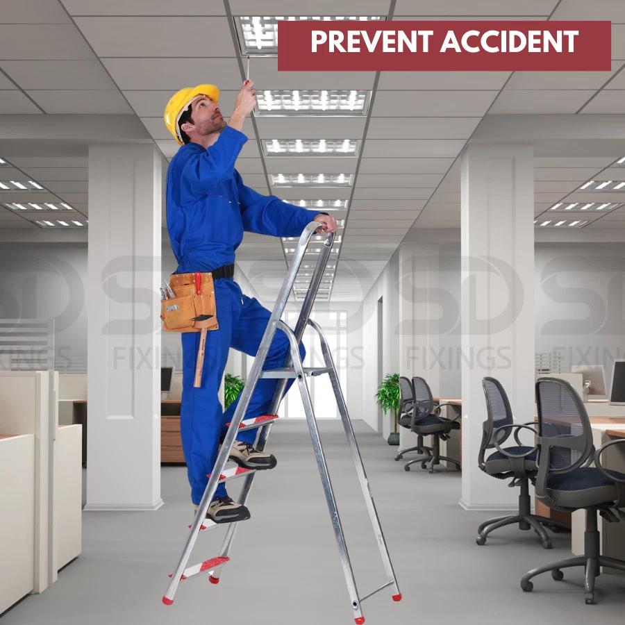 Heavy Duty RED and WHITE 50mm x 10M Anti Slip Hazard Tape, Caution Warning - Image 4 of 4