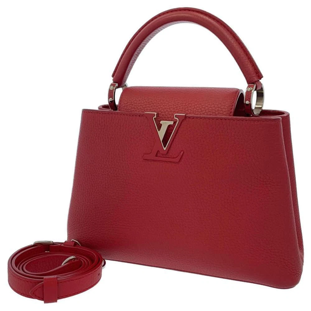 Louis vuitton taurillon best sale capucines