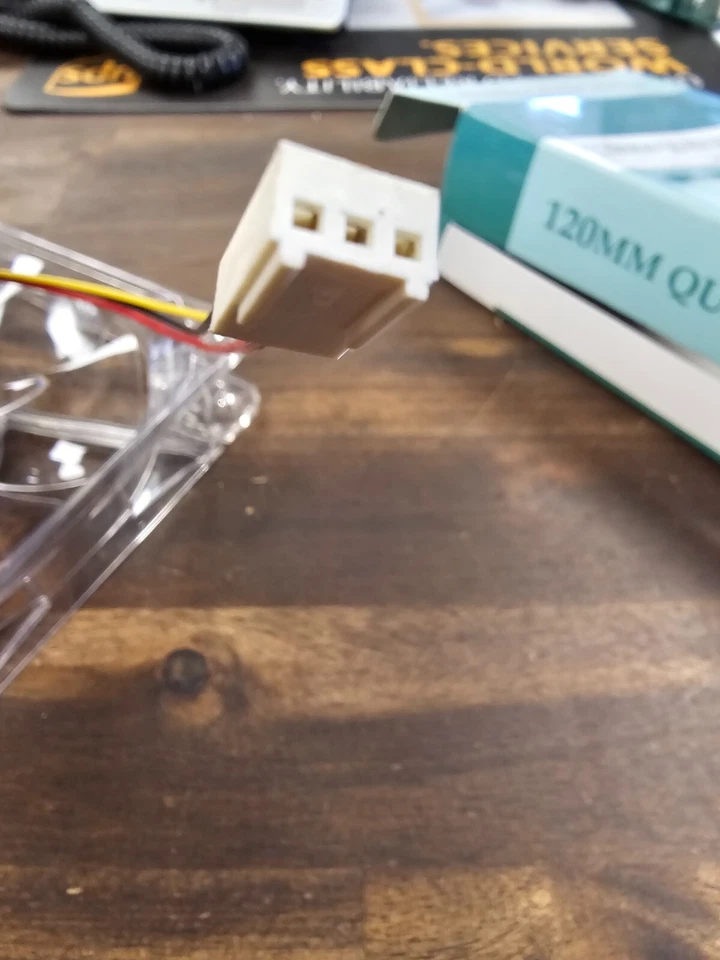 Logisys CF120RD 120mm Red LED Case Fan 12V 2000 RPM PC Cooling Fan - Image 2 of 4