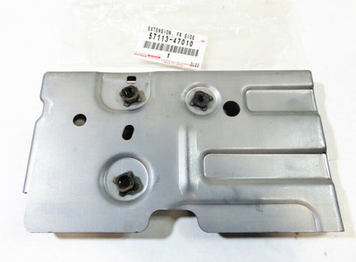 Toyota Prius Xw Front Right Fender Extension New Genuine Ebay