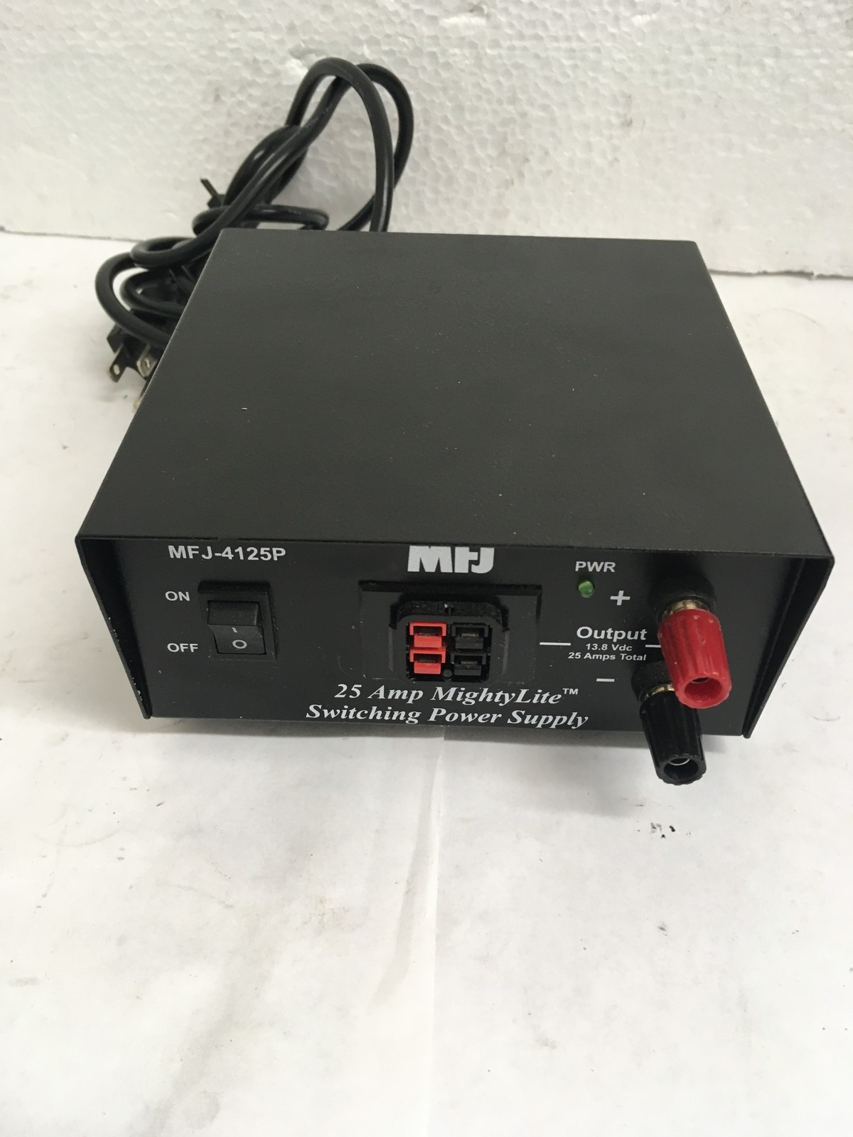 Used MFJ4125P 25 Amp MightyLite Switching Power Supply Ham Radio eBay