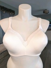 Playtex Secrets 44D Underwire Smoothing Balconette T-Shirt Bra Style 4823
