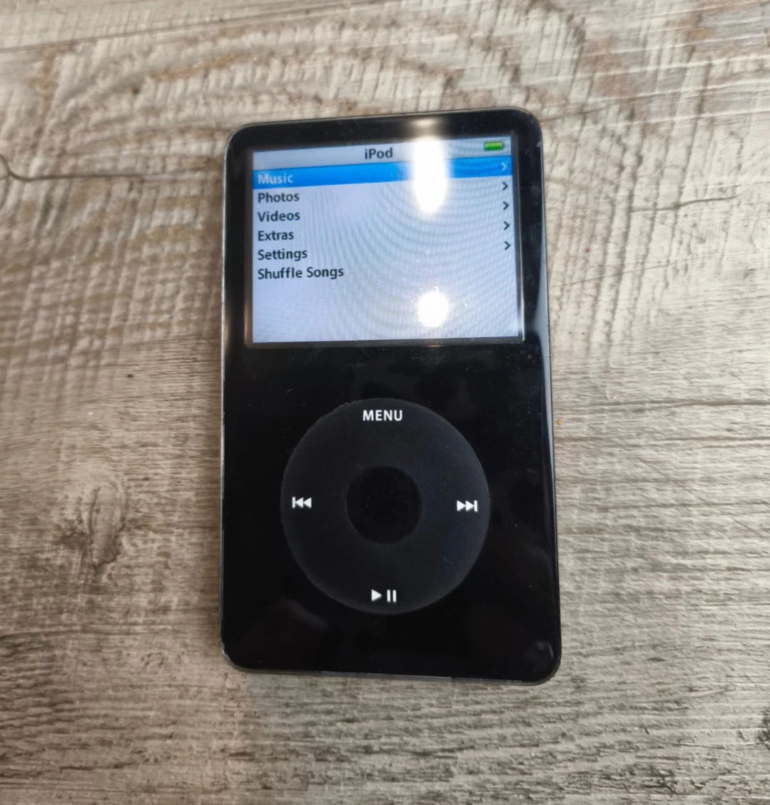 iPod Classic USB 2.0 Connectivity MP3 Players 60-80 GB Storage