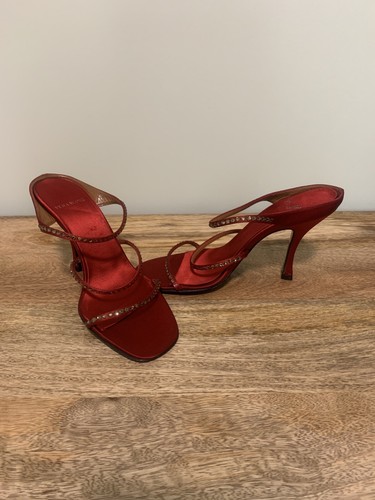 Vera Wang Satin/Rhinestone Kitten Heel 