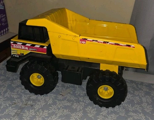 Tonka Mighty Dump Truck 768 Pressed Steel Large yellow 1999 Hasbro Retro CHARITY