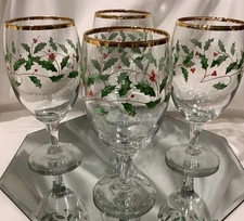 Christmas Hollyberry Stemmed 7” Water Goblet - Set of 4